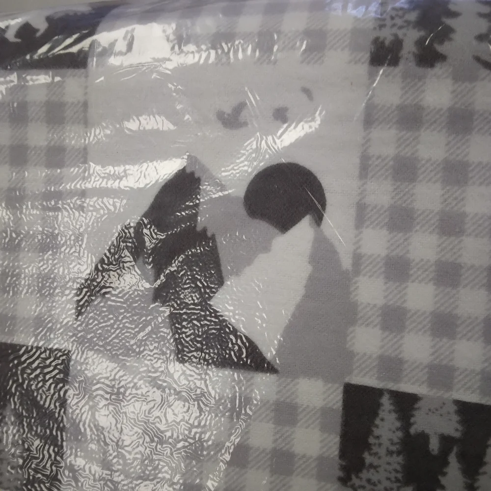 FABRIC Flannel Wilderness Gray, 100% Cotton Flannel, 8 Yard Sealed Bolt
